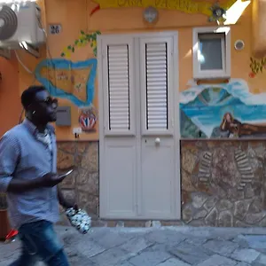 https://casa-vacanza-mercato-ballaro.palermohotels.org